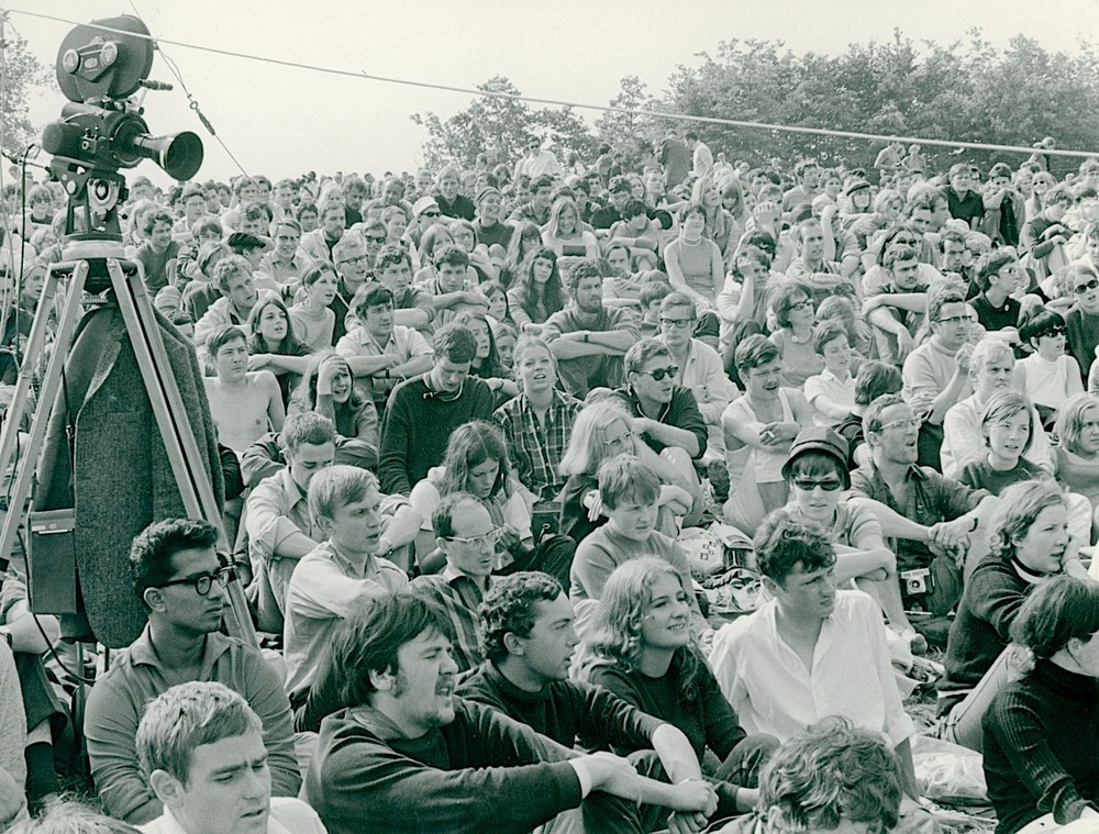 Günter Zint Castle Waldeck Folklore Festival 1964-69 Spectators Hippies Vintage XXL