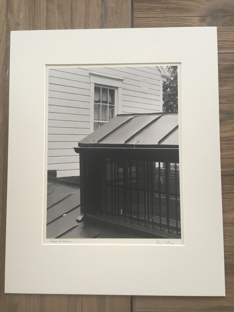 BRUCE BLUM SIGNED B&W Photo Print (10 «X 13») «Skylight & Clapboard «