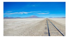 Tracks vanishing in the desert, High Resolution Image, Many Formats, TV Art