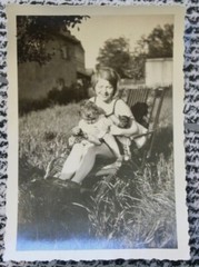 Foto 1935 Mädchen junge Hund Dog Frau woman Girl M1