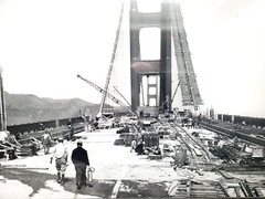 GOLDEN GATE BRIDGE CIRCA 1935
