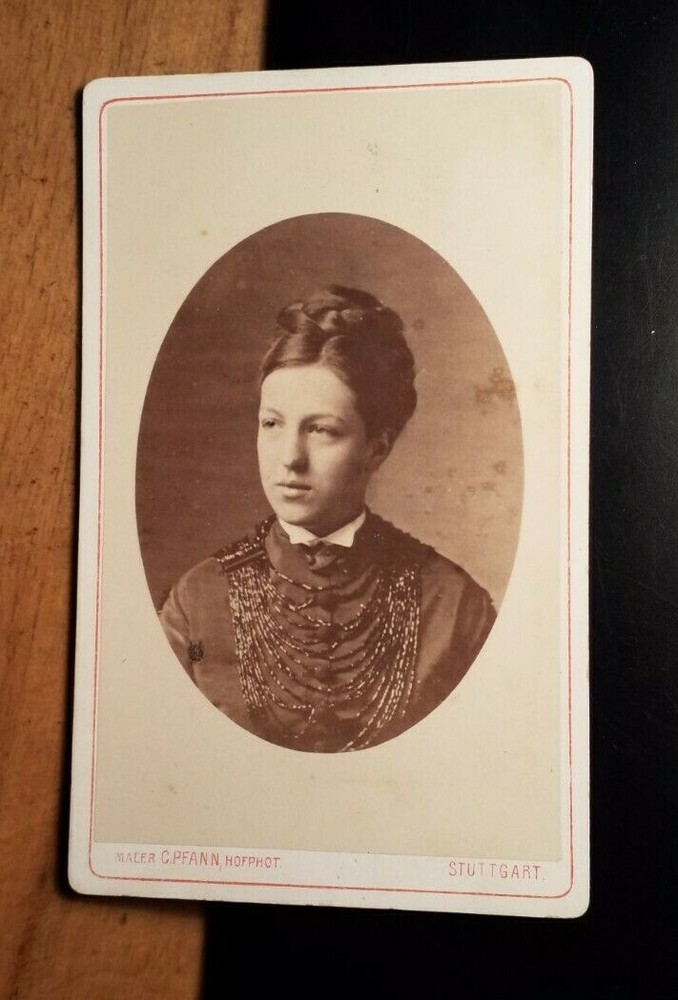 Clara Fürgang 1858 – 1905 – Young Woman with Braid / CDV C. Pfann Stuttgart