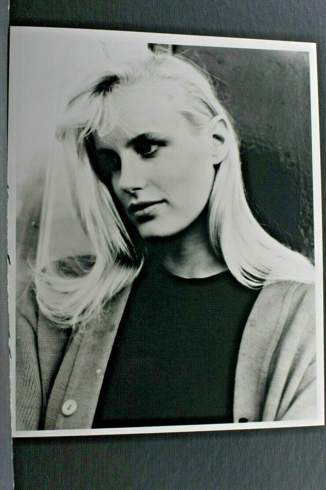 Daryl Hannah Head Shot – 8×10″ Photo Print-Vintage L1163H