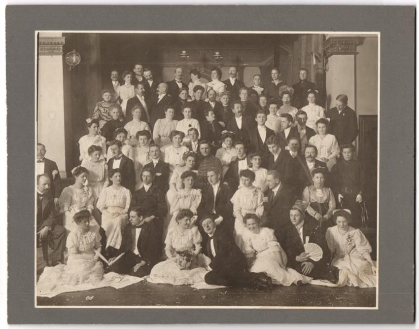 Photograph group photo of a dance lessons circle 1910, Otto Pfahl, Else Seidel,