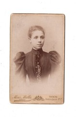 Moriz Müller senior CDV photo woman portrait-Vienna 1893