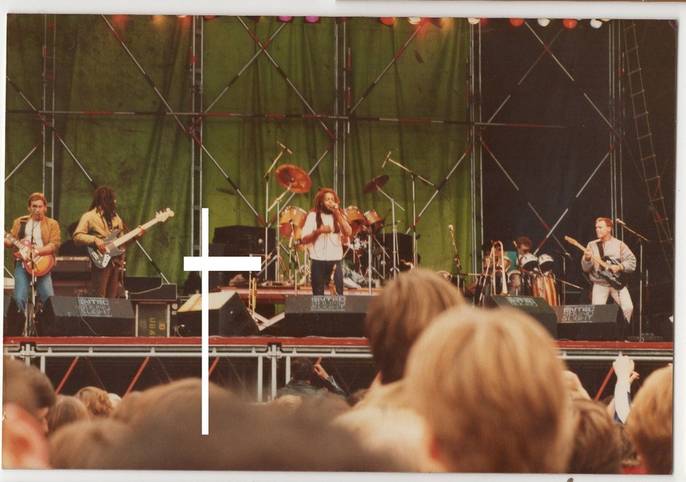 17.09. 1983 Original Colour Photo UB40 Life Concert Augsburg Rosenaustadion 13x9cm A/C