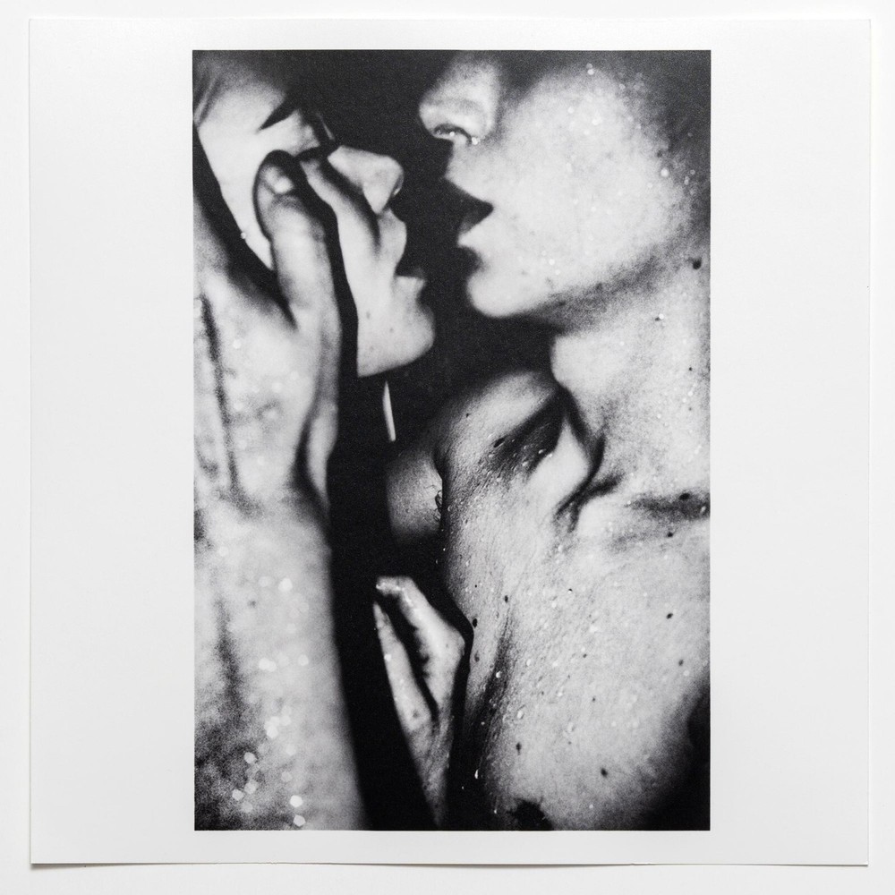 SIGNED Jacob Aue Sobol Print – Kiss – Rare Photo – Magnum Square Print 6×6″