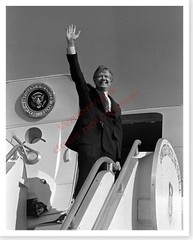 Jimmy Carter 1977 Waving To Crowd From Air Force One 8×10 Silver Halide Photo
