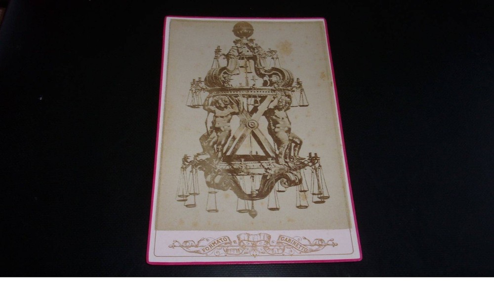 photography on cardboard . 2moi10338 .italie.1900 surroundings.lustre?.format