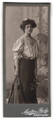 Photograph Martin Balg, Berlin-C, Dirksenstrasse 25, portrait young lady in pretty
