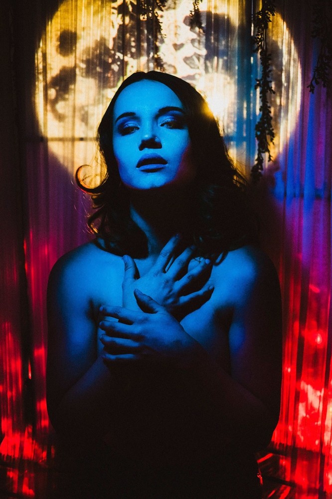 Art Model Cheyanne 8×12″ Color Archival Photographic Print Lustre Finish