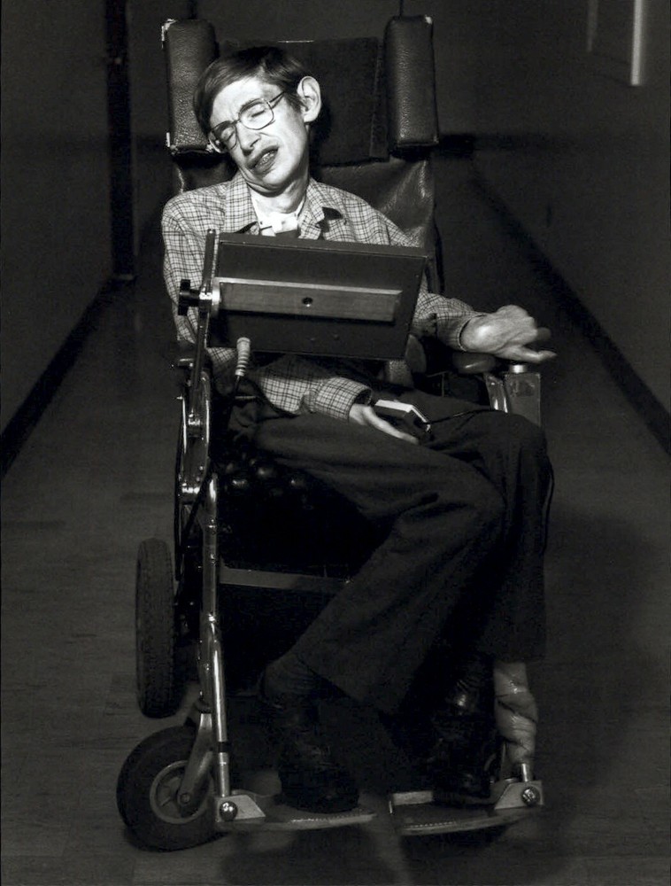 2000 Herb Ritts Stephen Hawking Full Length Portrait Invalid Chair ’92 Art Photo