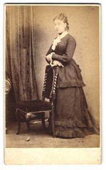 Photograph D. R. Witt, Guildford, 47 High Street, Elegant Lady in Victorian
