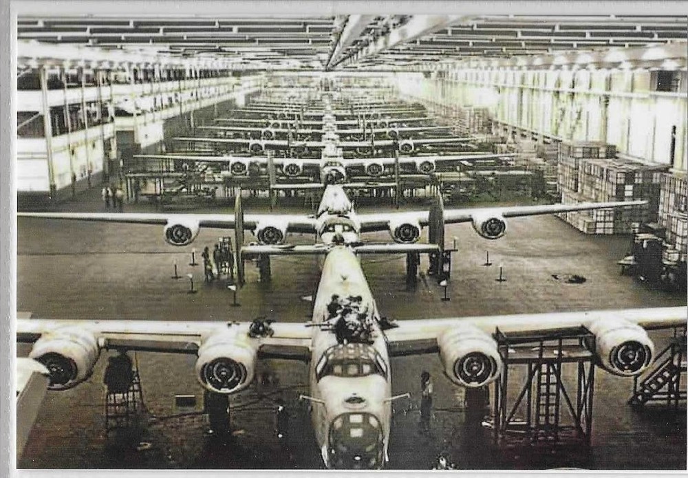 B24 Production Willow Run Michigan WW2 4×6 Re-Print