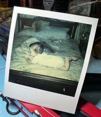 Polaroid Photo of new born Baby Vintage 1977 – Vernacular Lost Art