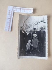 ⚫ Vintage Photograph Photo 1940s Family Woman Girl Father