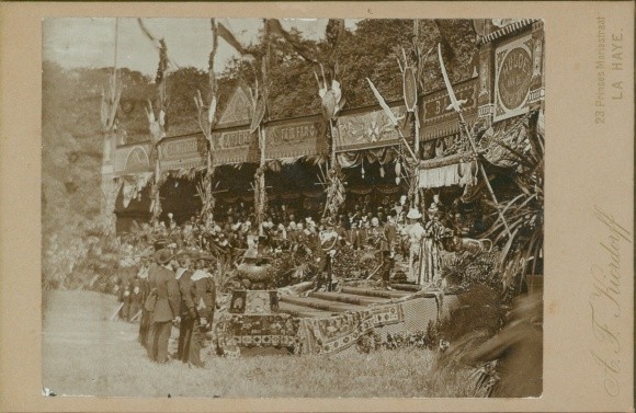 Cabinet Photo Queen Wilhelmina of the Netherlands, General Cousin,… – 11636102