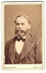 Photograph Carl Seegert, Berlin, size Frankfurter Street 72-73, older gentleman mi