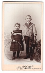 Photography Adolf Winkler, Görlitz, Berliner-Str. 12, two children with tires and