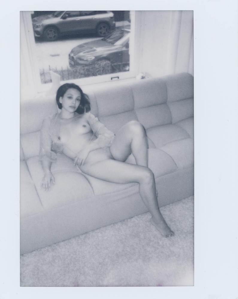 Original ART Nude Polaroid Instax Wide Picture Olivia Linz 252