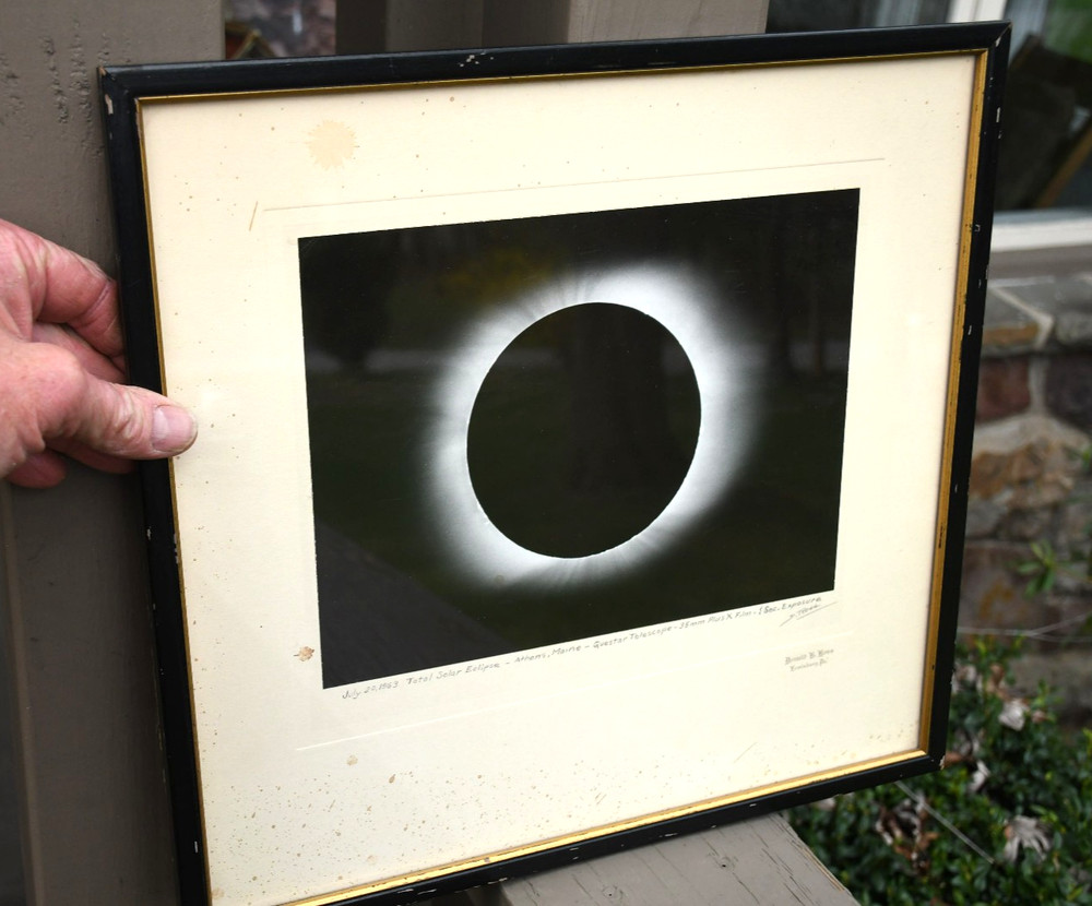 Genuine 1963 Donald Ross Signed Eclipse Photograph Getty Museum C/o Minor White