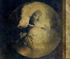 Madonna – Fine Art print 50 x 60 cm – Gold + Blue | Limited edition of 15