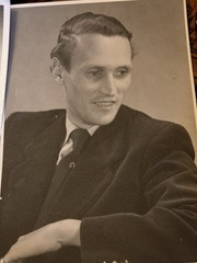 👤Bundle 11 Photos Man Portrait Men Portraits~20s-60s Reich WWII DDR~10×14