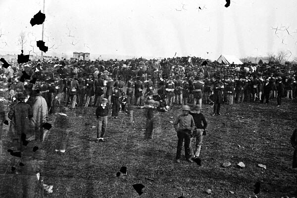 New Civil War Photo: Crowd around Abraham Lincoln, Gettysburg Address – 6 Sizes!