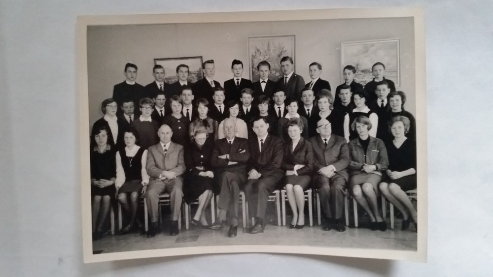 Photo large format 24 school class dismissal party circa 1950s approx 13x18cm