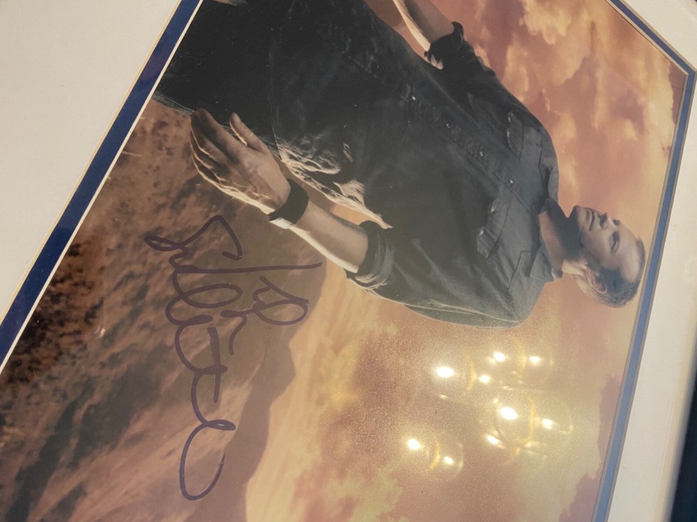 Signed & Framed 16×19 (11×14 picture) Keifer Sutherland 24 Photo