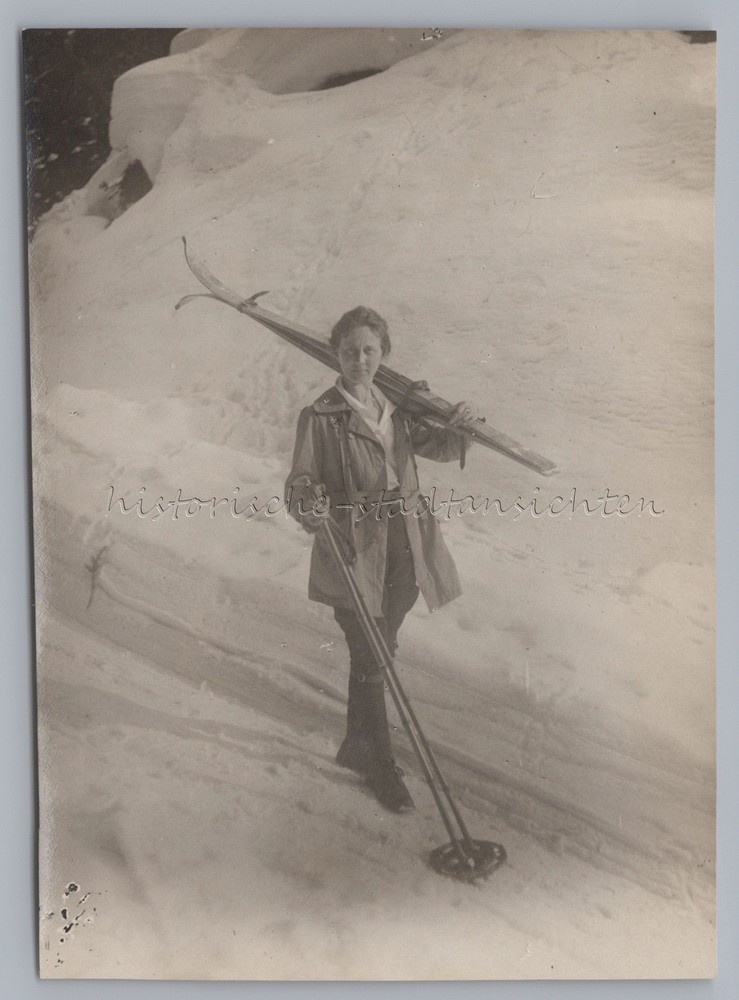 Bayrischzell Ruchenköpf 1923 Young Woman in Sporty Clothing Ski Winter Photo