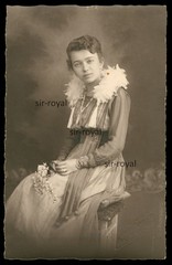 Berlin Neukölln 1920 – Pretty Woman Lissy in Portrait – 1920s – Photo Postcard 9x14cm