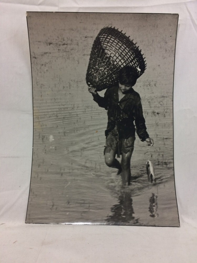 Lg. Orig 1960’s Photograph «Lifespring» Thailand by Mok Yee How 14.5″ x 10.25″