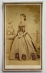 orig. CDV photo photograph old picture woman lady fashion around 1860 Roma Alessandri