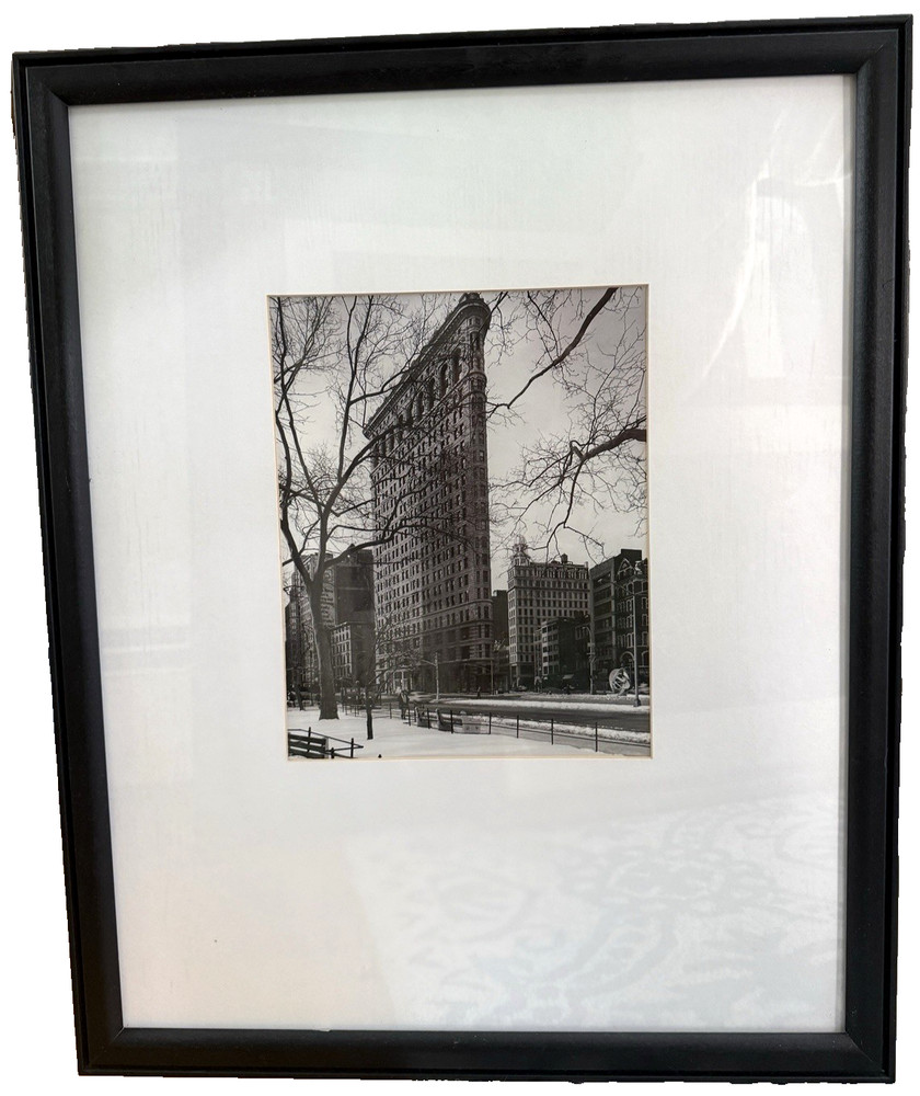 Christopher Bliss «NYC Scenes» Flatiron Building NYC Black & White Photo Framed