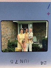 Lot Of 36 1970’s Family Summer Fun Tulips Kids Amateur 35mm Color Slides