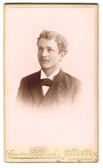 Photograph Gustav Karsch, Dresden, Antonstrasse 2, Paul Fischer in portrait