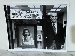 AMERICAN ARTIST ARTHUR ROTHSTEIN – PHOTOGRAPH – FATHER OF MISS AMERICA – 1965