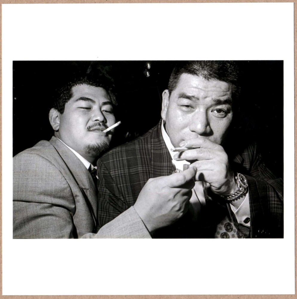 SIGNED BRUCE GILDEN IMAGE FROM GO YAKUZA GINZA TOKYO JAPAN 1998 6 x 6 MAGNUM