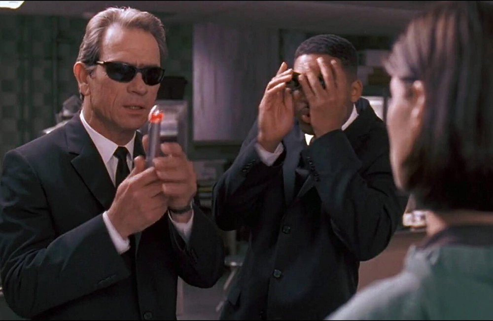 MOVIE PHOTO NO. 14 – MEN IN BLACK (1997) – GLOSSY FINISH – 15X10CM – NEW