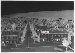 Old Black And White Photo Glass Plate 13X18 Cm, City In France