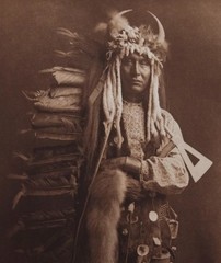 Edward S. Curtis «Iron Breast – Piegan» From Original 1900 Photogravure Negative