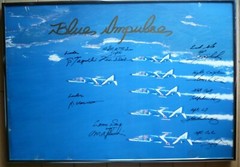 MEGA RARE JAPANESE BLUE IMPULSES SIGNED COLOR PHOTOGRAPH PHOTO F-86 SABRES FORCE