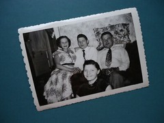 AMERICA: PHOTO, PHOTOGRAPHY, FAMILY, USA, EMIGRANTS, PARENTS, CHILDREN, PEOPLE!