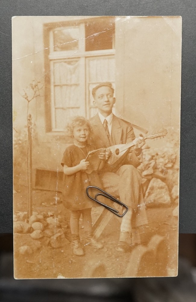 Photo Portrait Man Child Father Musician Guitar Concert Garden Model Postcard Postcard