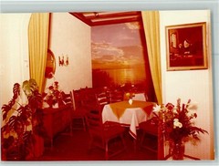 40100242 – 5584 Bullay Cafe Rice Painting