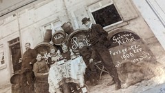 Foto Familie J. Ebenbauer ca. 1906 Gruppenfoto vor Gasthaus Grüner Michel