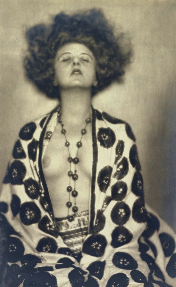 8×10 Print Actress and Dancer Elsie Altmann-Loos 1922 Revealing Portrait #6617
