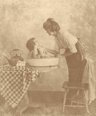 NEWLY FOUND! HENDRICKSON B&W SEPIA PHOTO PRINT Mother Bathing Cute Baby 11×14″