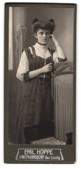Photograph Emil Hoppe, Hartmannsdorf, portrait young woman standing in dress succeeded